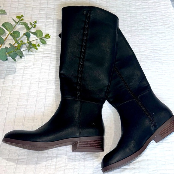 Lucky Brand Tall Boots - Picture 1 of 6